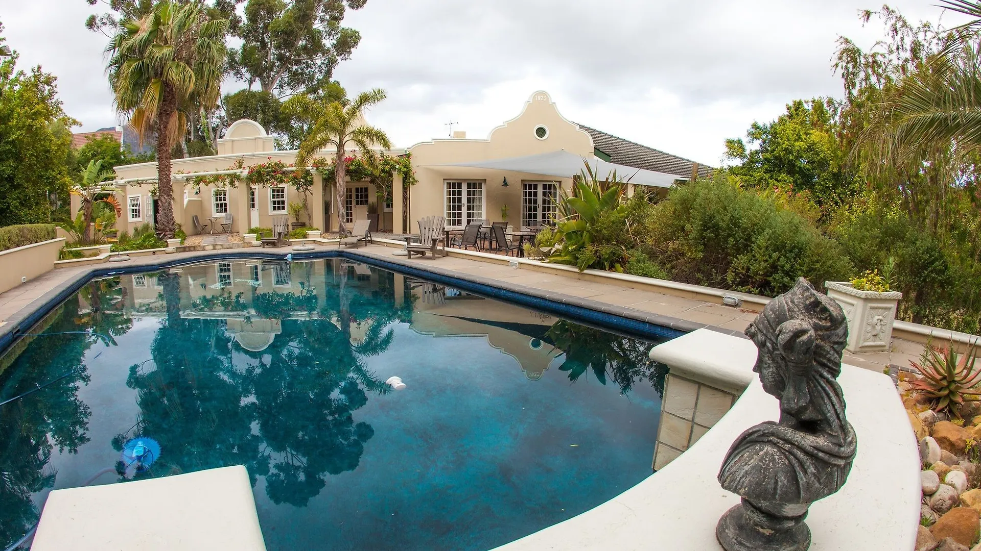 Gasthof Somerset Villa Guesthouse Somerset West